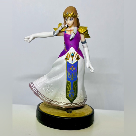 Nintendo Amiibo ZELDA Super Smash Bros Figure - Picture 1 of 3